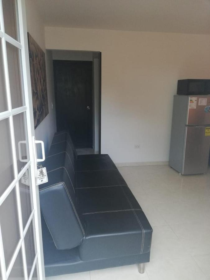 Apartamentos Turisticos Dona Flor San Andrés Eksteriør billede