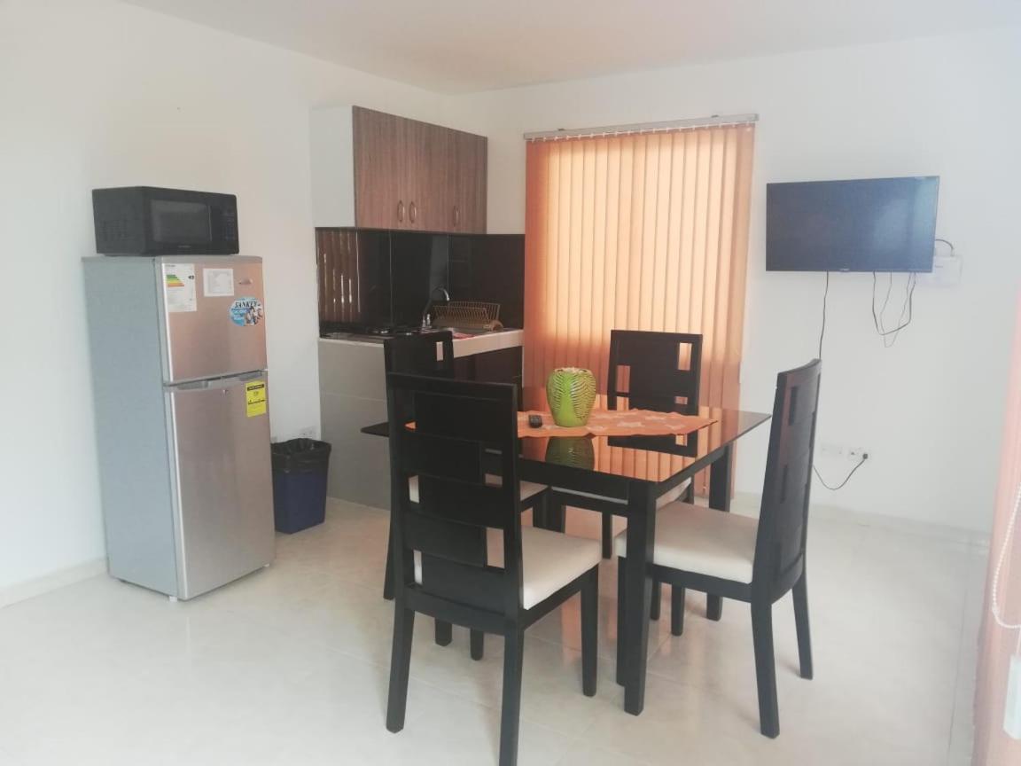 Apartamentos Turisticos Dona Flor San Andrés Eksteriør billede