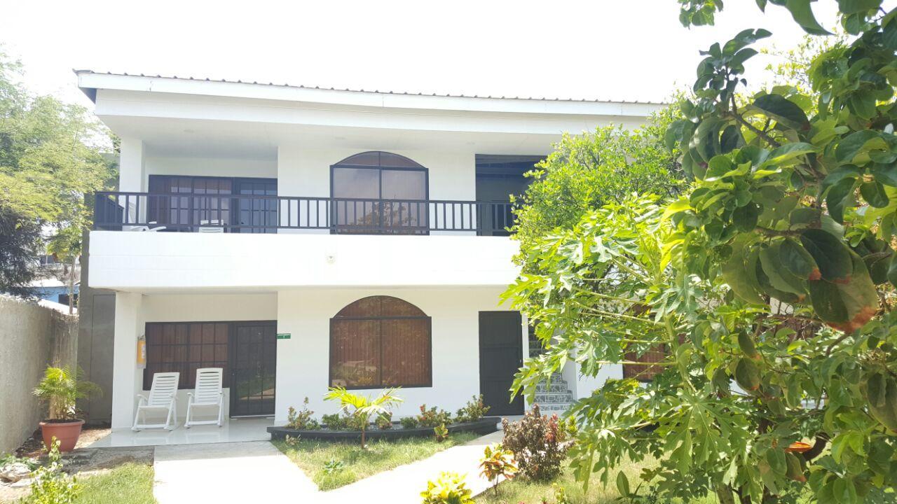 Apartamentos Turisticos Dona Flor San Andrés Eksteriør billede