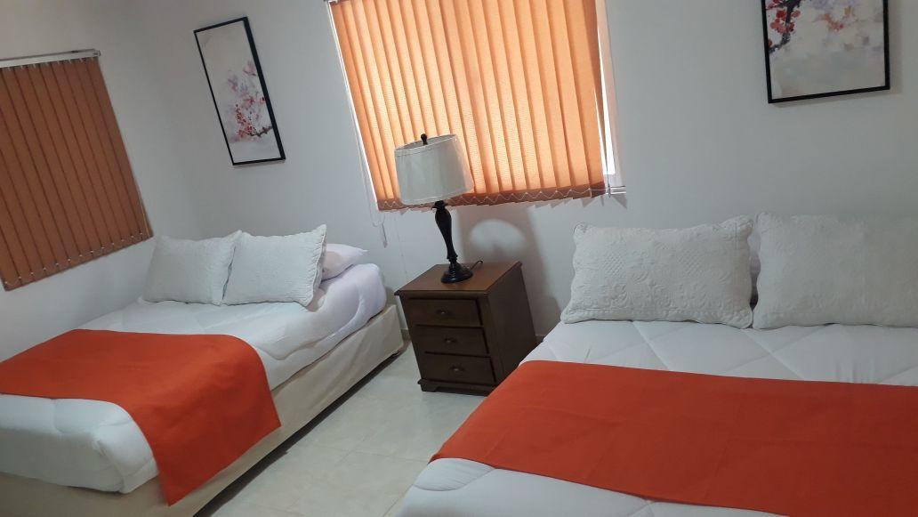 Apartamentos Turisticos Dona Flor San Andrés Eksteriør billede